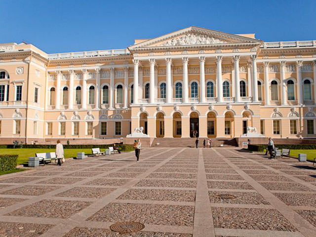 El Museo Estatal Ruso. Excursiones y tours por San Petersburgo en español